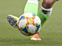 Белорусские футболистки просят проверить половую принадлежность африканской нападающей 