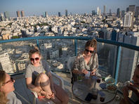 Новые принципы городской застройки: уплотнение жилых массивов за счет сокращения парков и общественных зданий