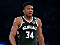 Чиновник министерства образования Греции уволен. Он назвал лидера сборной 