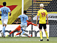 Рахим Стерлинг забил два мяча и не реализовал пенальти.