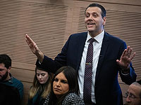 Мики Зоар: 