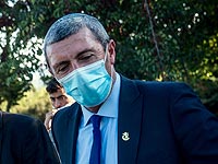 Министр Рафи Перец переходит в карантин