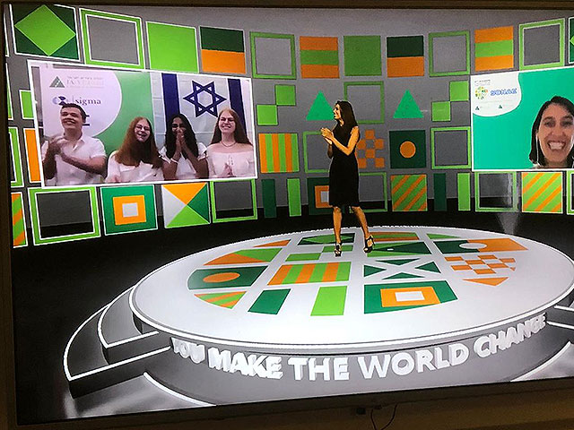 Школьники из Ришон ле-Циона, создавшие браслет для спасения малышей, в числе победителей международного конкурса