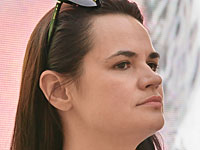 Митинг оппозиционного кандидата Тихановской  в Минске собрал  25.000 человек