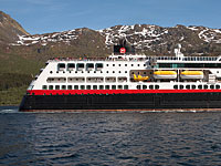 Вспышка COVID-19 на борту круизного судна из Норвегии