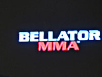 Bellator. Чандлер нокаутировал Хендерсона. Караханян и 