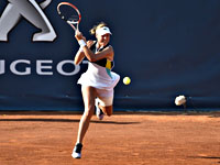 Анетт Контавейт вышла в финал теннисного турнира в Палермо