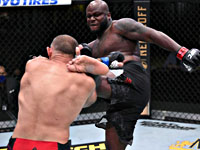 UFC. Льюис нокаутировал Олейника и установил рекорд