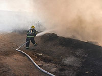 На границе с сектором Газы продолжаются пожары, вызванные 