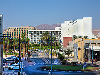 Владельцы отеля