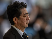 Премьер-министр Японии Абэ уходит в отставку из-за состояния здоровья