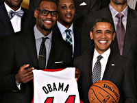 Барак Обама посоветовал  Леброну Джеймсу и Крису Полу продолжить сезон