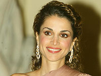 Королеве Рании, первой красавице Ближнего Востока – 50. Фотогалерея