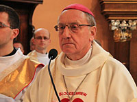 Главу католиков Беларуси, поддержавшего народ, не впустили в страну