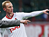 Подруга футболиста