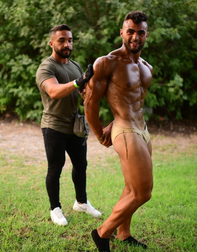 Состязания по бодибилдингу и фитнесу в Тиморим. Фоторепортаж Состязания по бодибилдингу и фитнесу в Тиморим. Фоторепортаж