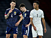 Сомнительный пенальти не помог шотландцам. Заави сравнял счет