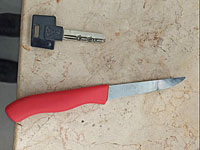 В Хевроне задержан 16-летний араб, у которого при себе был нож