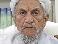 В Иране умер один из основных противников существующего режима, богослов Юсеф Саанеи