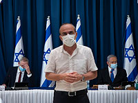 Закрытие синагог, ограничение демонстраций и строгий карантин: министры обсуждают предложения Рони Гамзу