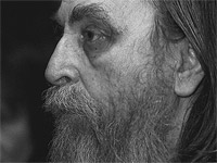 В Петербурге умер поэт Владимир Эрль