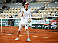 Открытый чемпионат Франции. Сенсационные поражения Халеп и Бертенс