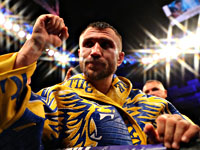 Взвешивание в Лас-Вегасе. У Ломаченко и Лопеса одинаковый вес