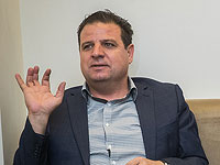 Айман Удэ в интервью 