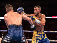Сенсация в Лас-Вегасе. Ломаченко проиграл Лопесу
