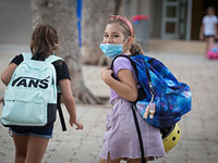 Минпрос и минздрав предлагают разрешить занятия школьников малыми группами на открытом воздухе