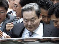 В возрасте 78 лет умер председатель концерна Samsung Ли Гон Хи