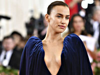 Опубликованы фотографии обнаженной российской модели, бывшей подруги Криштиану Роналду