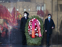 Коронавирус в России: за сутки выявлены 18257 заразившихся, 238 больных умерли