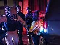 В США проходят массовые протесты сторонников Трампа и Байдена, сотни задержанных