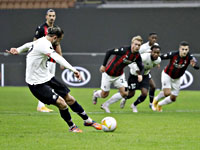 Турецкий хавбек 