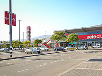 Законодательная комиссия проголосовала против открытия торговых центров, подобных BIG