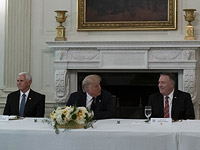 СМИ: Трамп обсуждал целесообразность удара по ядерным объектам Ирана