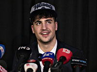 Дени Авдия выбран