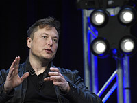 Основатель компаний Tesla и SpaceX Илон Маск