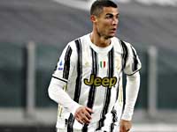 Криштиану Роналду забил 750-й гол. 