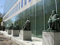 Верховный суд Нидерландов отклонил ходатайство России по делу ЮКОСа