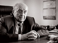 Первый премьер-министр Белоруссии Вячеслав Кебич умер от коронавируса