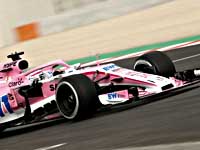 Haas начал расследование в отношении российского пилота из-за видео с полуобнаженной девушкой