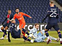 Скандальный матч доигран. Мбаппе и Салах установили рекорды