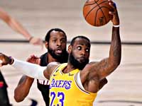 Леброн Джеймс стал спортсменом года по версии журнала Time