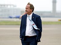 Верховный суд США отклонил иск генпрокурора Техаса о пересмотре итогов выборов в других штатах