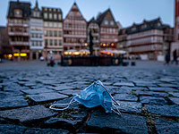 За сутки в Германии от COVID-19 умерли 952 человека