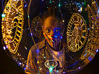 Подготовка к Рождеству в эпоху коронавируса: в мире и в Израиле. Фоторепортаж