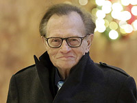 Телеведущий Ларри Кинг госпитализирован с коронавирусом