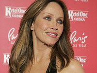 Представитель актрисы Тани Робертс: она жива, ее рано 